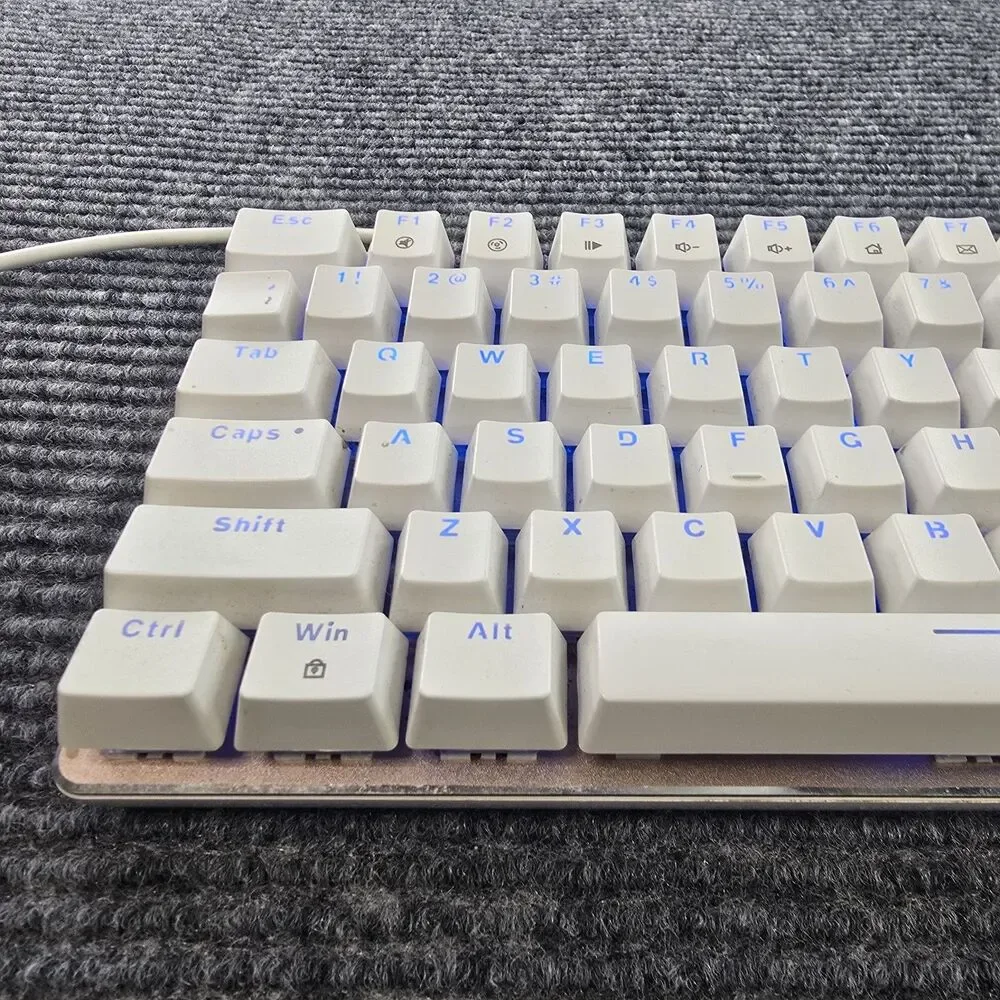 Ajazz AK33 Mechanical Keyboard White QWERTY English Layout with Blue Backlight